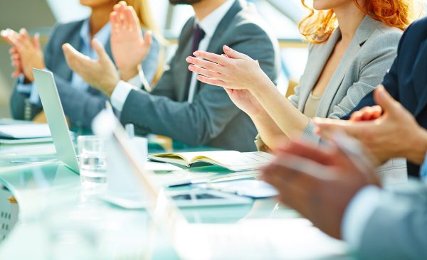 人間力とは？ビジネスシーンにおいて人間力を高めるために知っておくべきこと