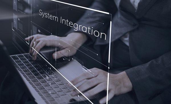SI（システムインテグレーション）とは？SIの現状やSierとの違い、具体的な事例を解説