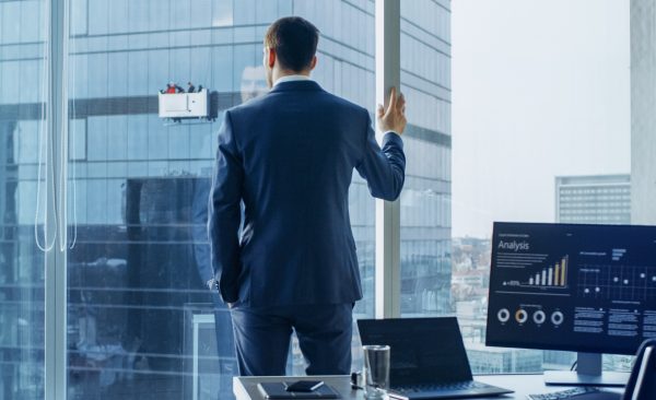 転職のタイミングはどう判断すべきか？社会軸と自分軸の２軸で決めよう